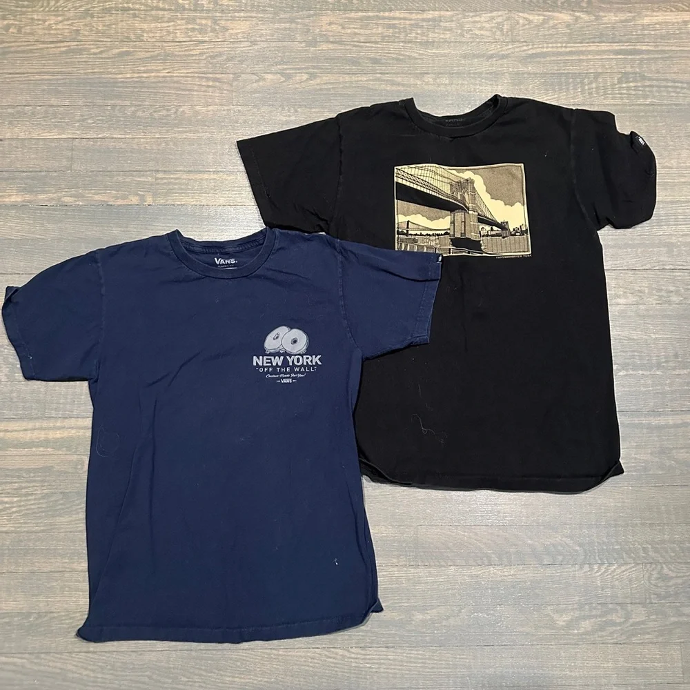 Bundle / Lot of 10 Men’s small shirts - billabong, Hurley, vans, vineyard vines! - Picture 8 of 9